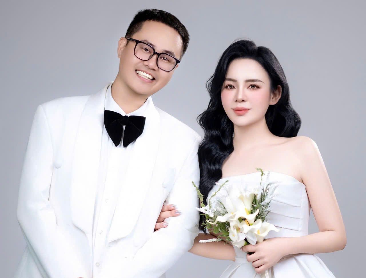 VĂN AN – THẢO TRANG